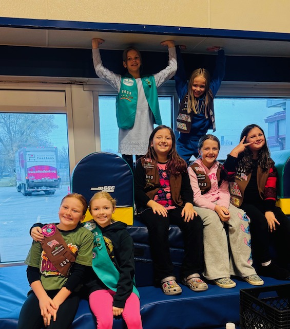  Girl Scouts