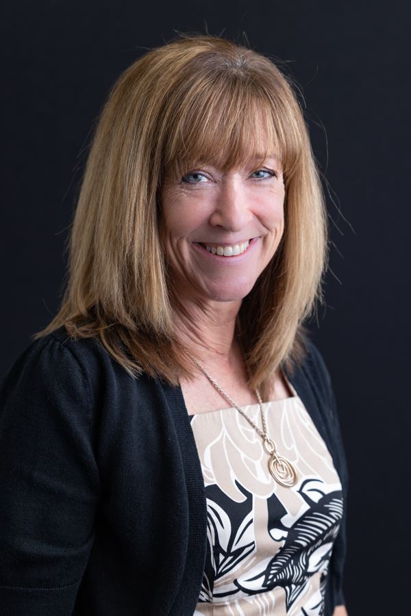  Dr. Elizabeth Yacobi